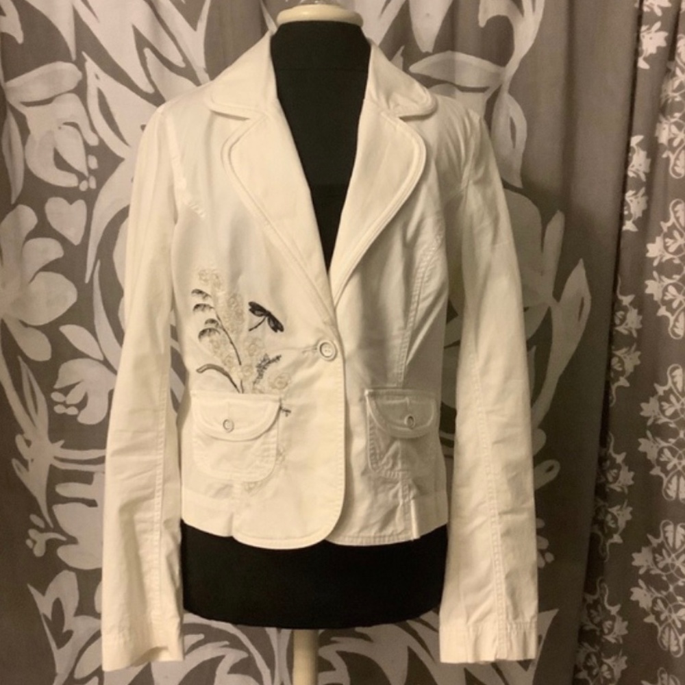 WHITE HOUSE BLACK MARKET Dragonfly jacket 14
